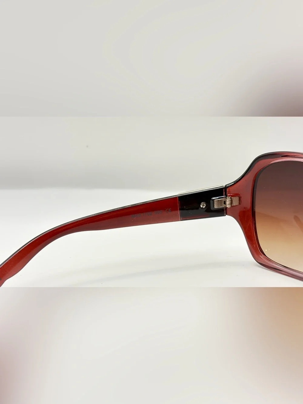 Oscar de la Renta 1102 505 Brown Oval Sunglasses Frames Only